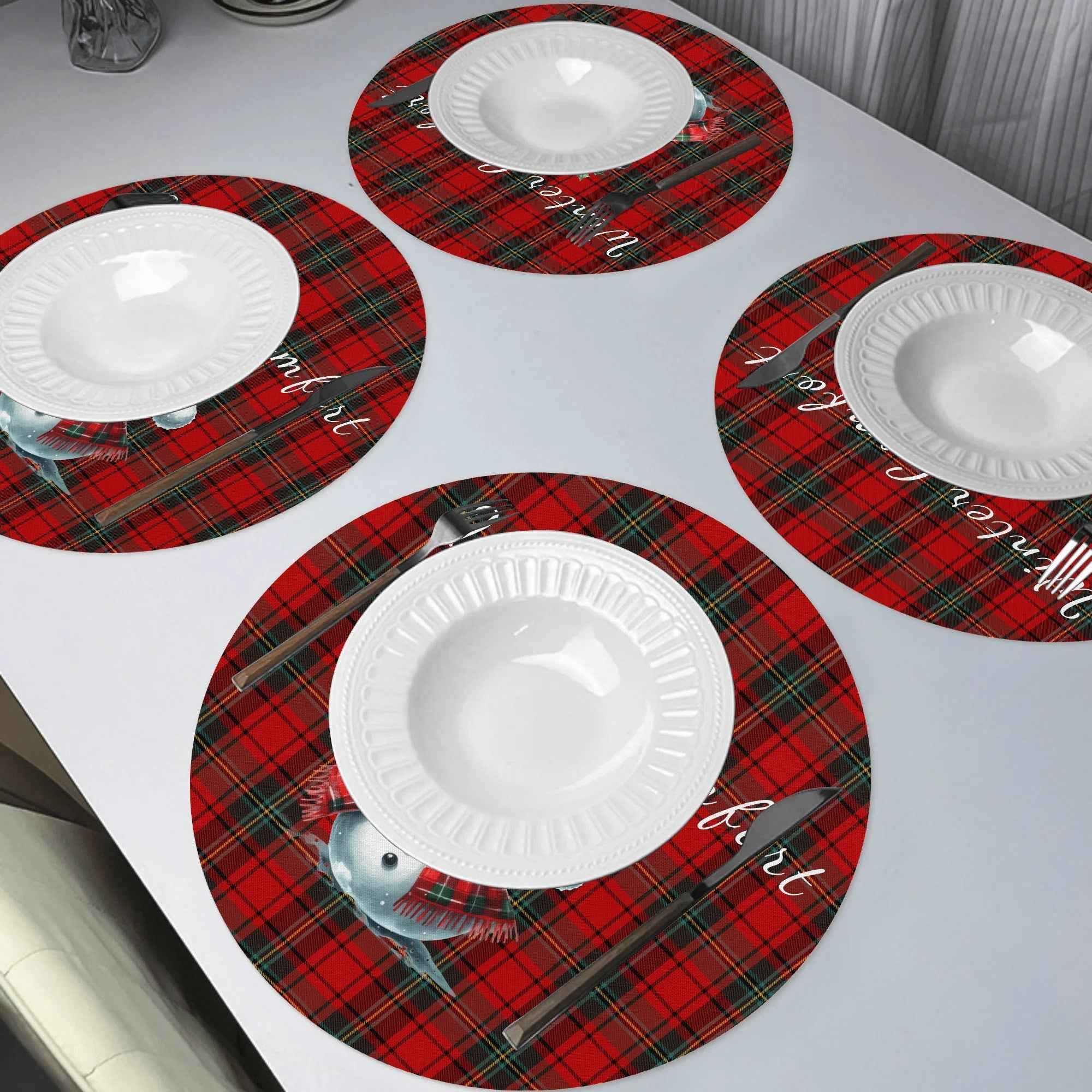 Personalized Winter Comfort Plaid Snowman Round Placemats 8-15