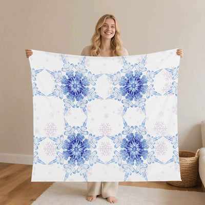 Flannel Blanket – Blue Snowflake Pattern, Cozy Breathable Warmth