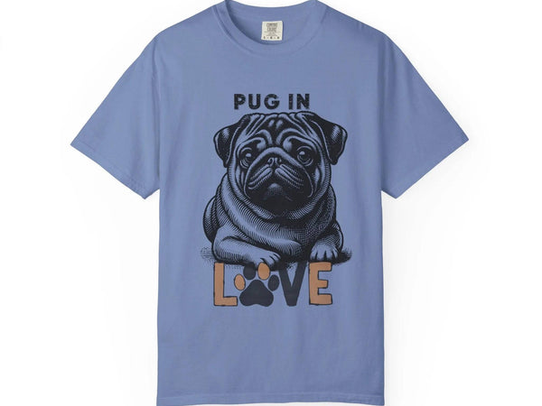 Pug T-shirt - Funky Love | Eco-Friendly Gaming Tee - Iron Phoenix GHG