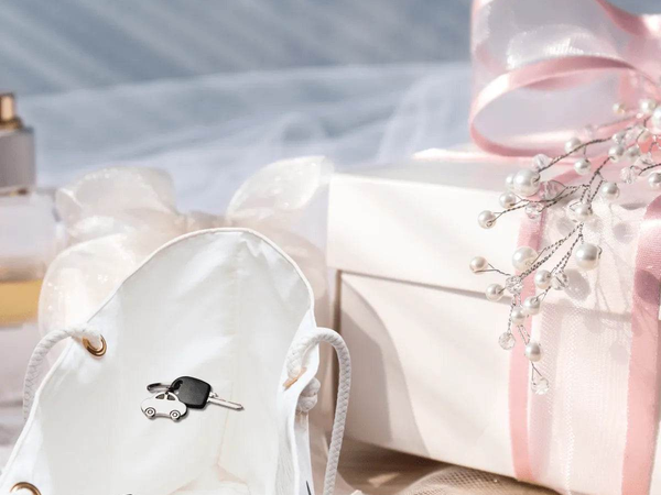 Personalized Mrs. Weekender Bag for Travel and Adventure - Iron Phoenix GHG